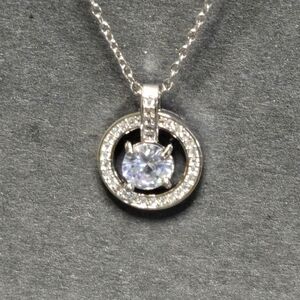 Pictures don't do it justice...1ct simulated diamond pendant and necklac…